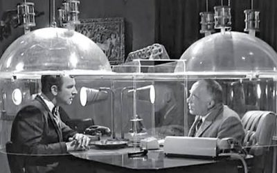 Un enemigo fuera y un sospecho dentro