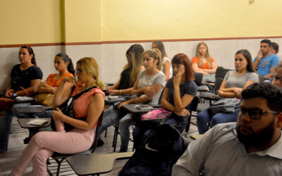 El embriagador perfume de ser un INSTRUCTOR de peluquería