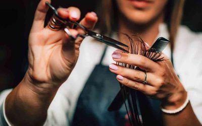 Comparación de precios de peluquería 2022,2026 Argentina con los precios mas bajos de la región